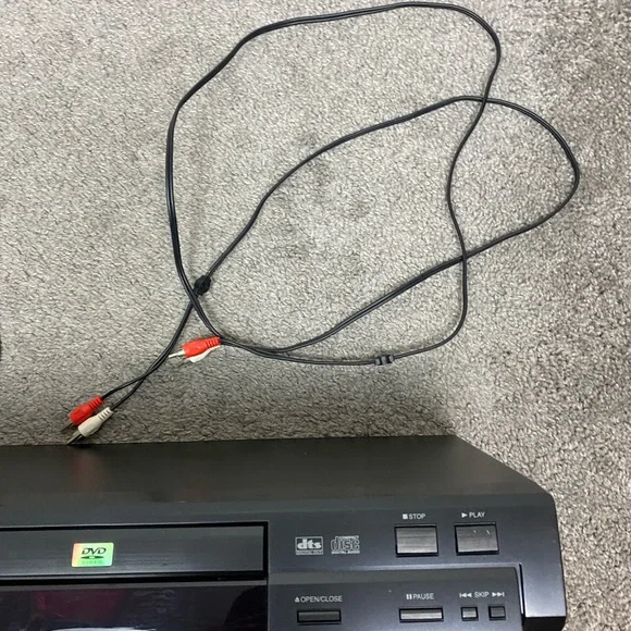 Toshiba SD-1700U DVD Video Player‎ Works Tested - Picture 9 of 10